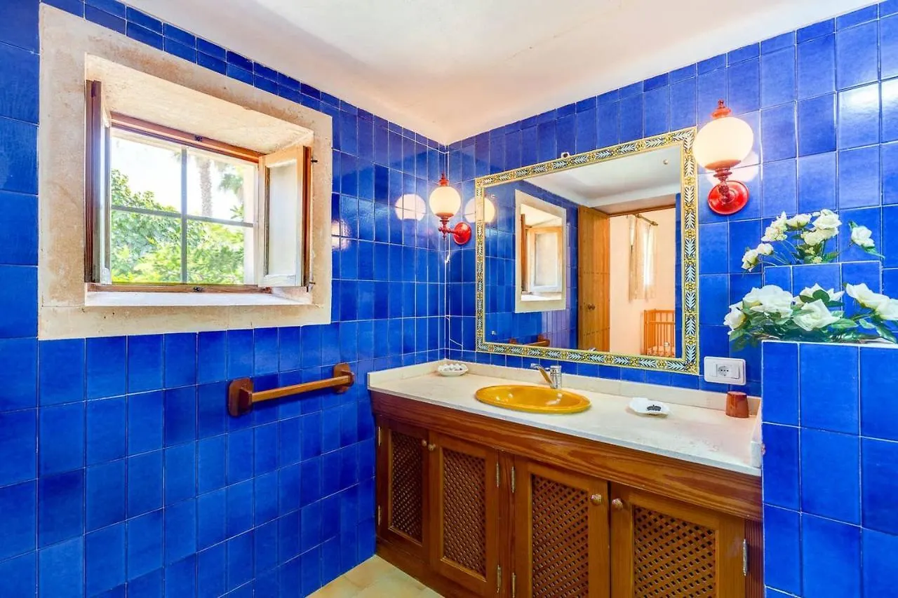 4 Bedrooms Villa With Private Pool Enclosed Garden And Wifi At 费拉尼奇 0*,  西班牙